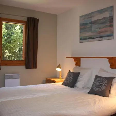 Holiday home Vrijstaand In Het Met Ruim Terras En 6 Slaapkamers Oz